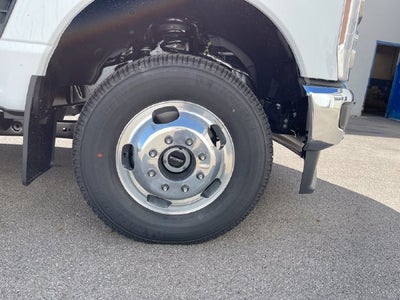 2027 Ford F-350SD King Ranch DRW