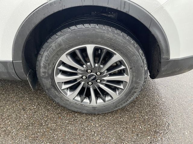 2023 Lincoln Nautilus Standard