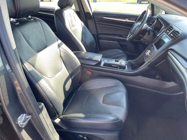 2019 Ford Fusion Hybrid Titanium