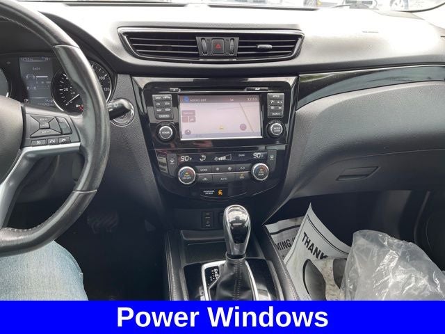 2017 Nissan Rogue Sport SL