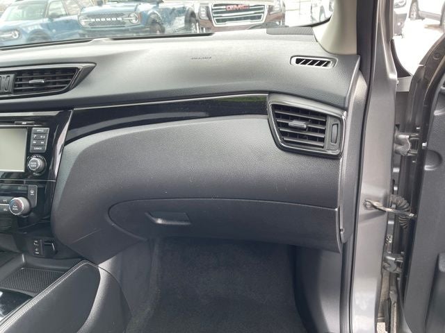 2017 Nissan Rogue Sport SL