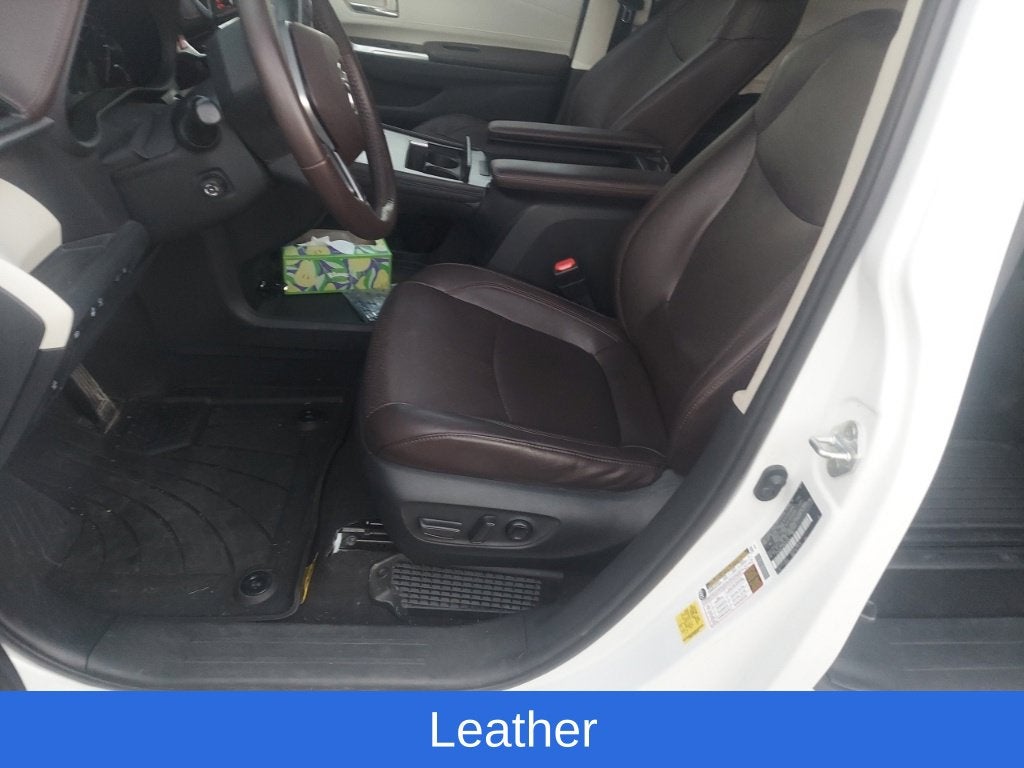 2021 Toyota Sienna Platinum 7 Passenger
