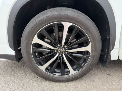 2022 Toyota Highlander XSE