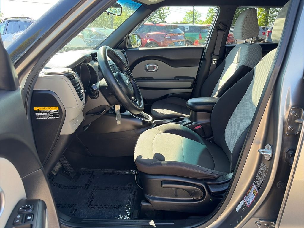 2017 Kia Soul Base
