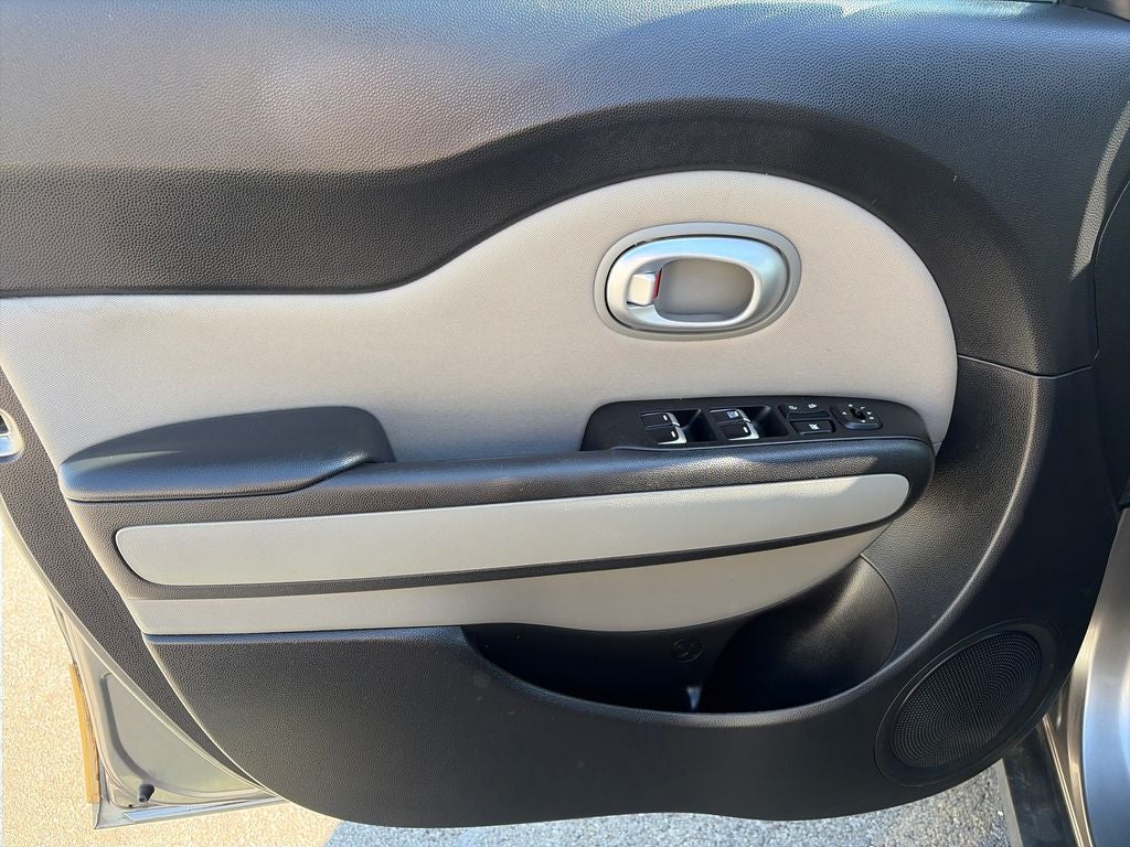 2017 Kia Soul Base