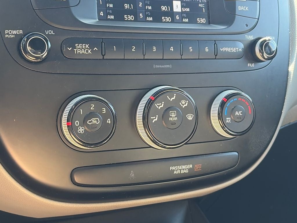 2017 Kia Soul Base