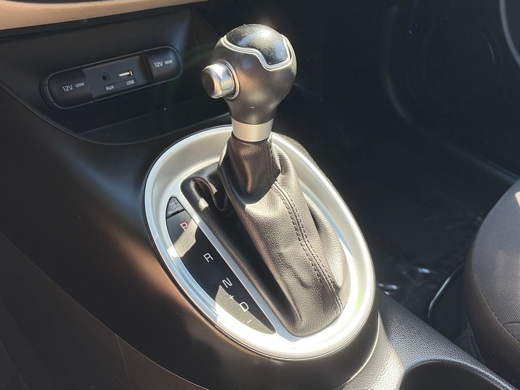 2017 Kia Soul Base
