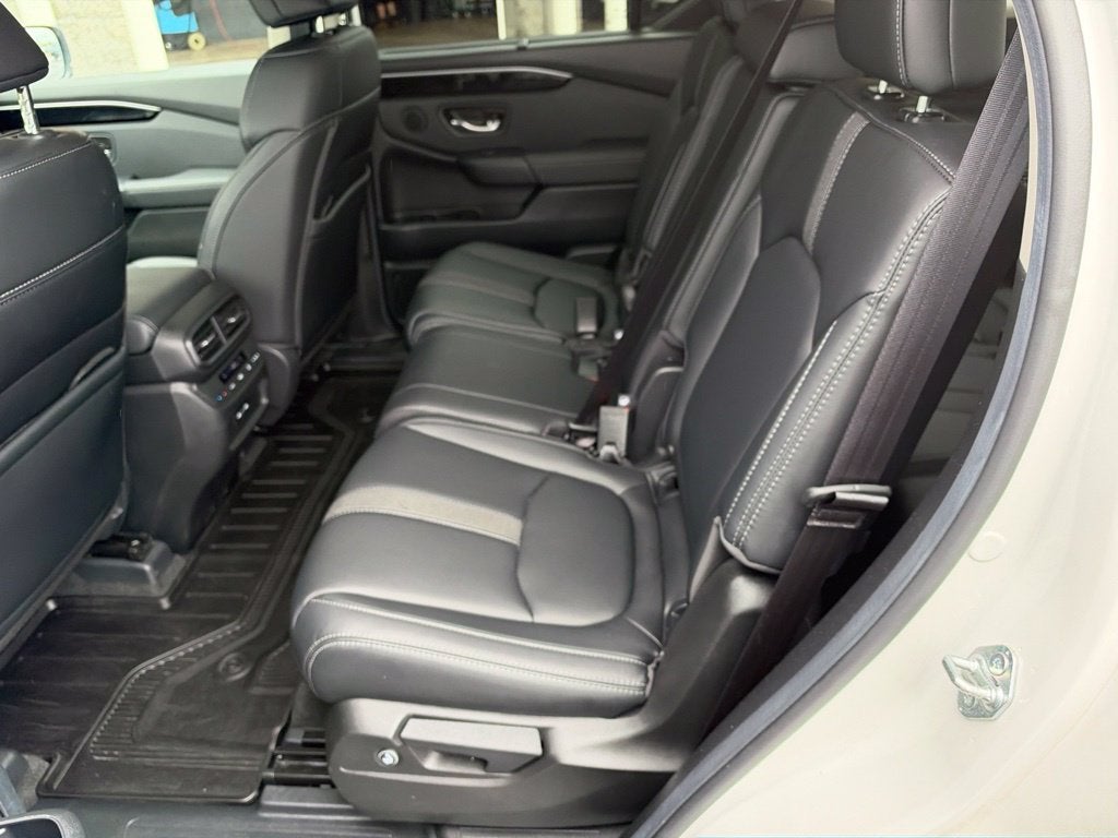 2025 Honda Pilot Base