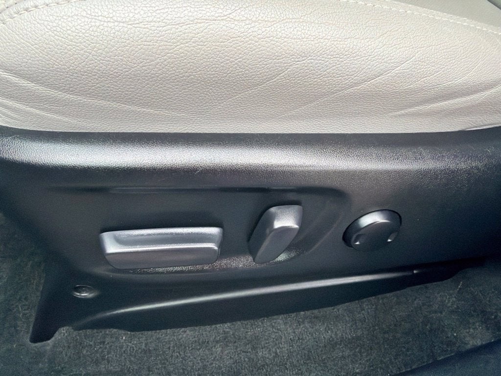 2015 Toyota Sienna Limited Premium 7 Passenger