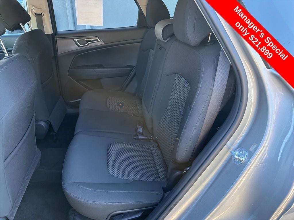 2023 Kia Sportage LX