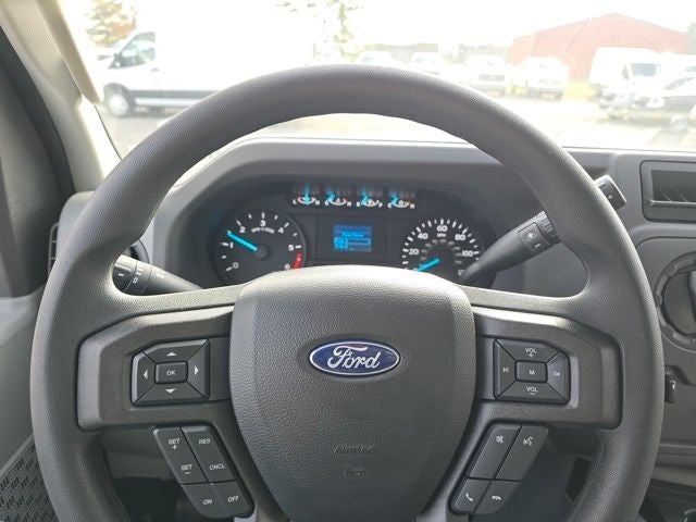 2025 Ford Super Duty E-350 Base Cutaway