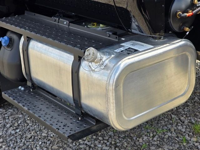 2025 Ford Super Duty F-750 Base