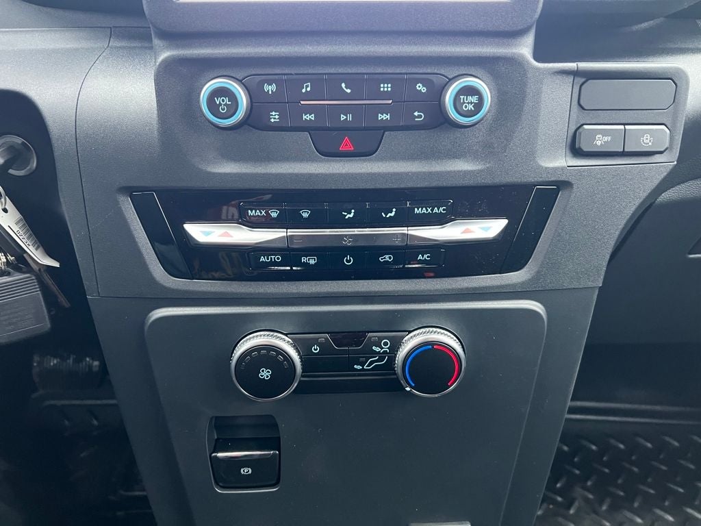 2025 Ford Utility Police Interceptor Base