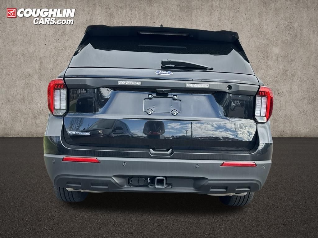 2025 Ford Utility Police Interceptor Base