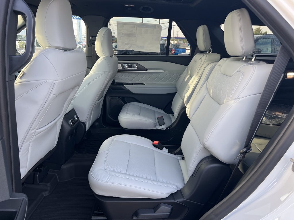 2027 Ford Explorer Platinum