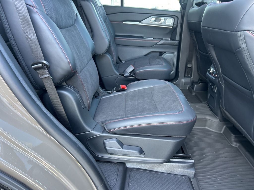 2026 Ford Explorer ST 4WD