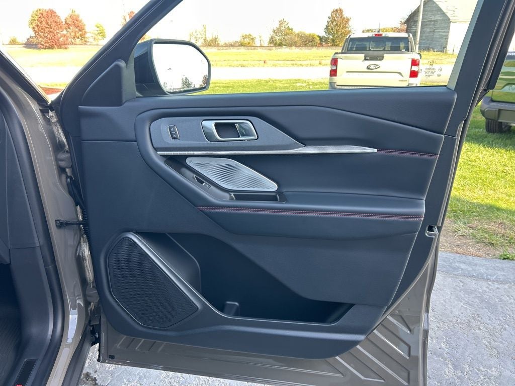 2026 Ford Explorer ST 4WD