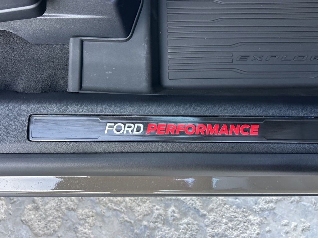 2026 Ford Explorer ST 4WD