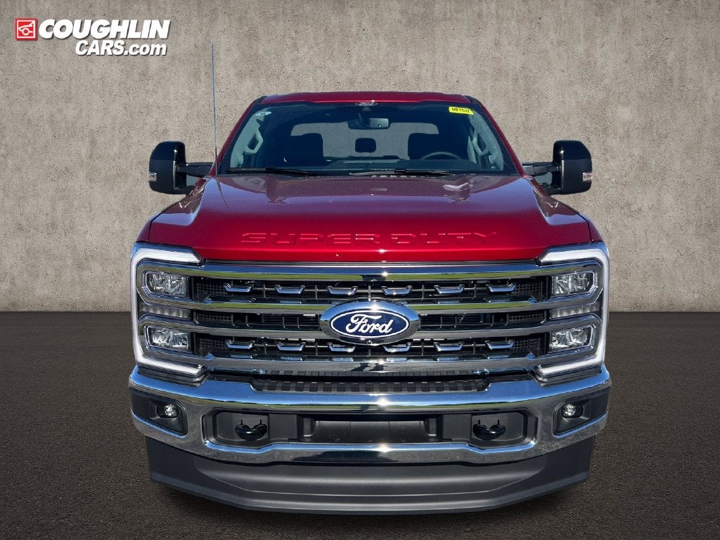 2027 Ford F-350SD Lariat