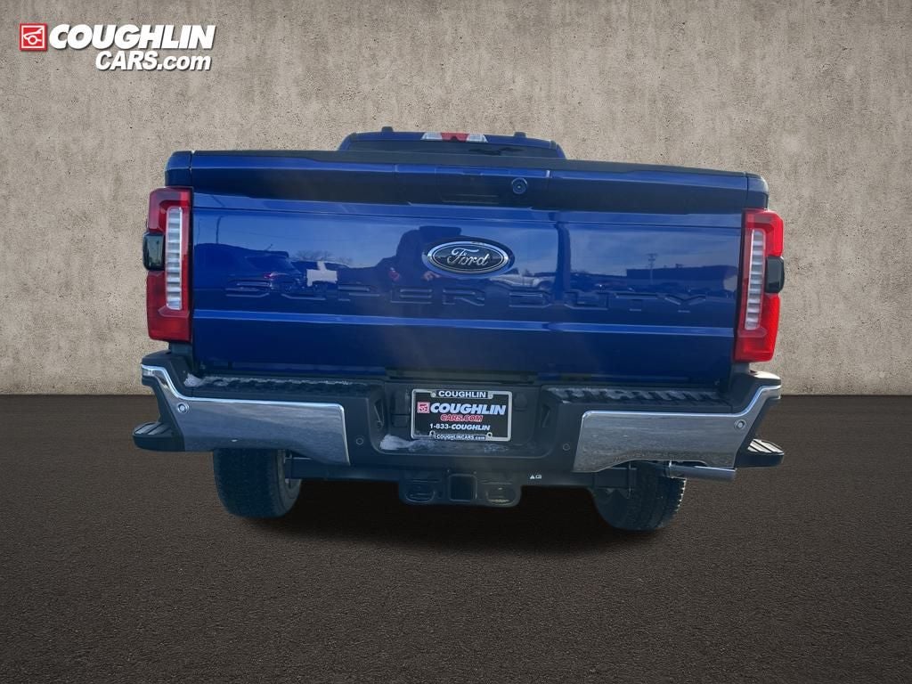 2026 Ford F-350SD Lariat FX4