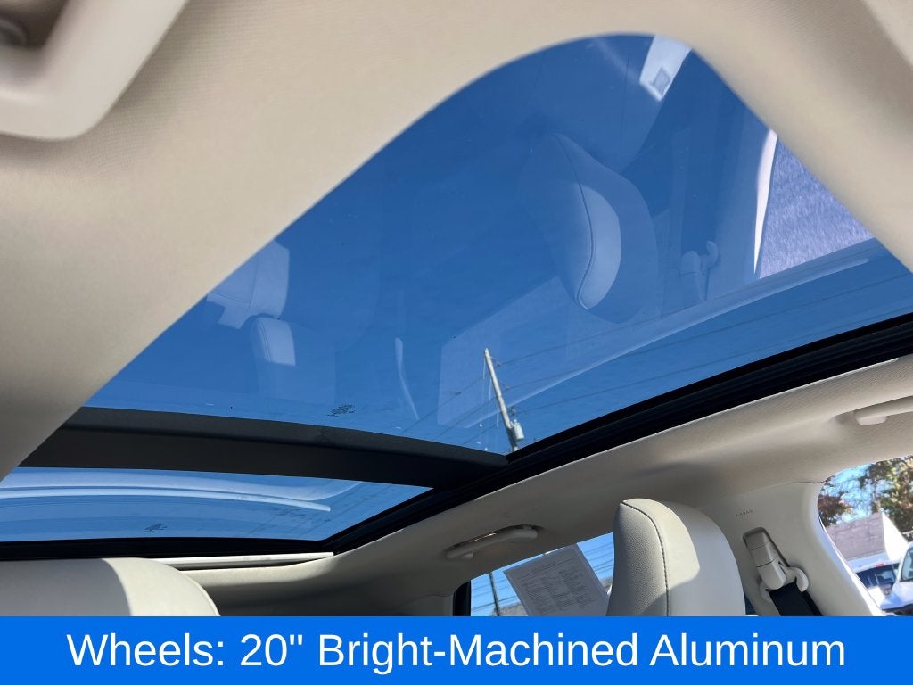 2023 Ford Edge Titanium