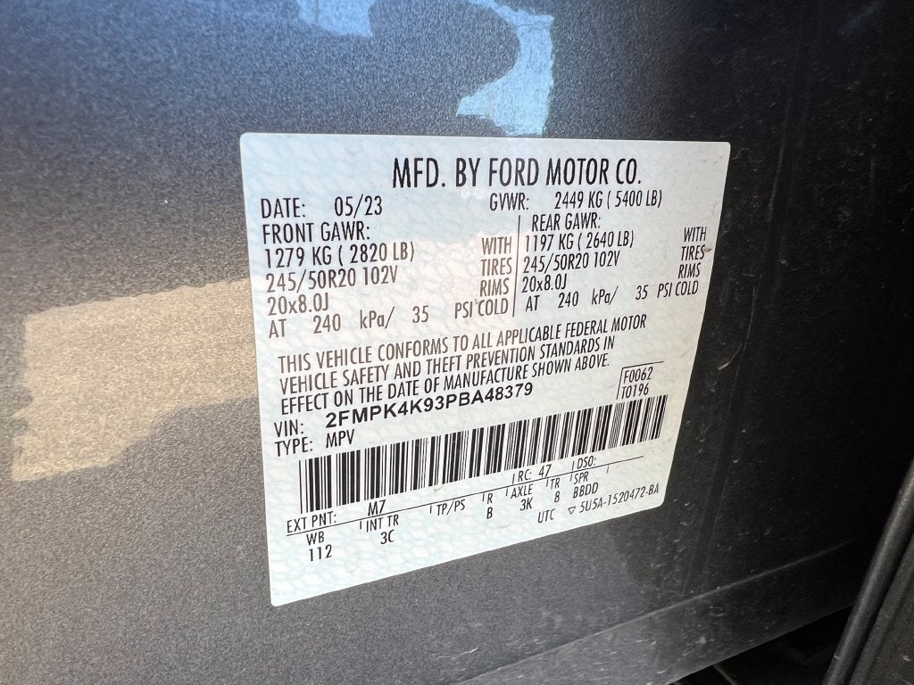 2023 Ford Edge Titanium