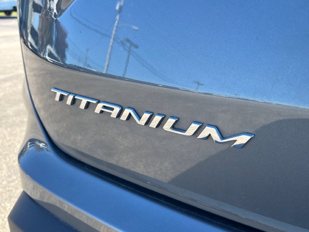 2023 Ford Edge Titanium