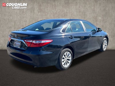 2017 Toyota Camry LE