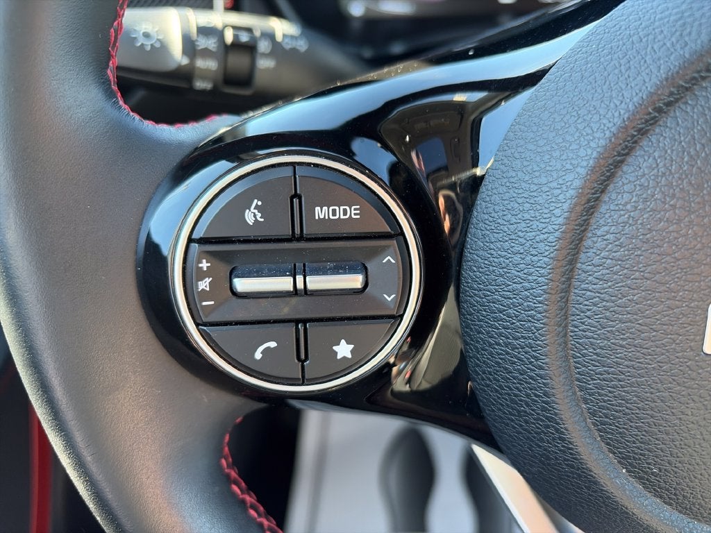 2025 Kia Soul GT-Line