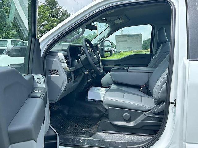 2025 Ford F-550SD XL DRW