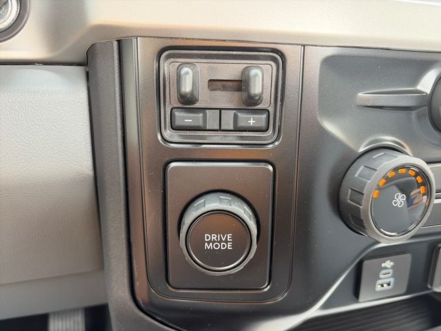 2026 Ford F-600SD XL