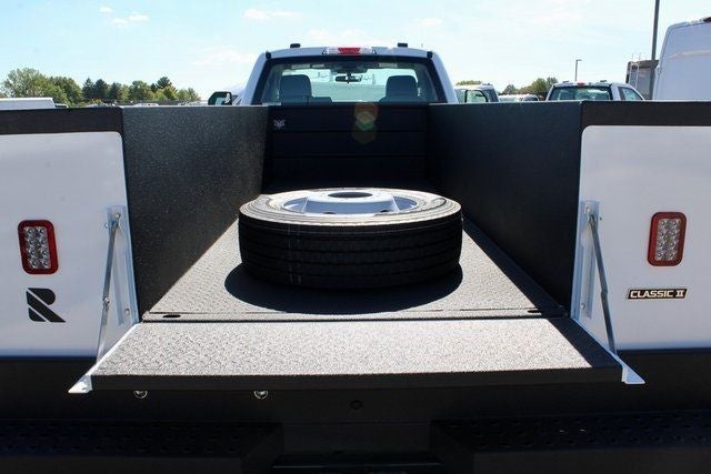 2024 Ford F-600SD XL