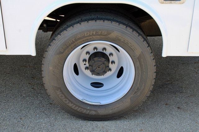 2024 Ford F-600SD XL