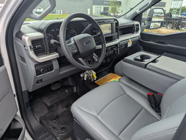 2026 Ford F-550SD DRW