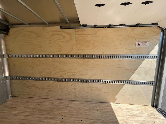 2025 Ford E-350SD Base Cutaway