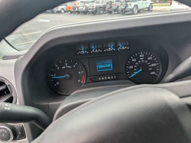 2025 Ford E-350SD Base Cutaway