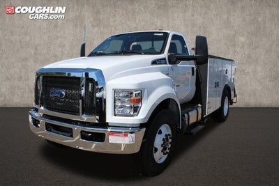2024 Ford F-750SD Base