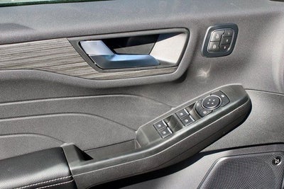 2024 Ford Escape Plug-In Hybrid Base