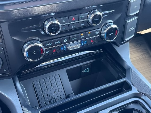2027 Ford F-250SD Lariat