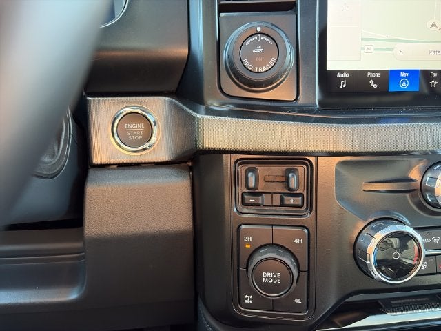 2027 Ford F-350SD Platinum