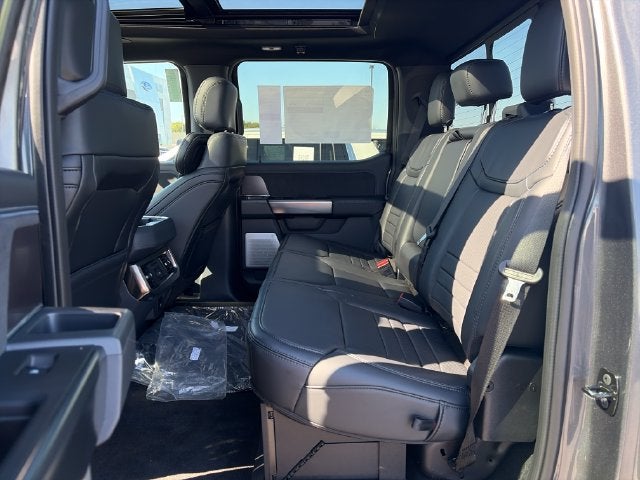 2027 Ford F-350SD Platinum