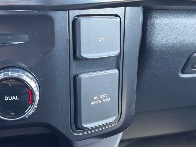 2027 Ford F-350SD Lariat