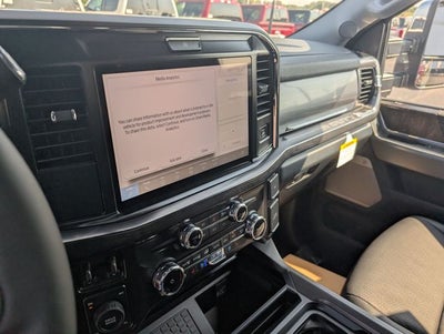 2027 Ford F-350SD Lariat