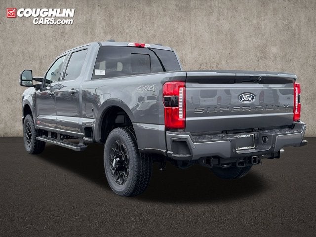 2027 Ford F-350SD Lariat