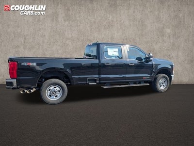 2027 Ford F-350SD XL