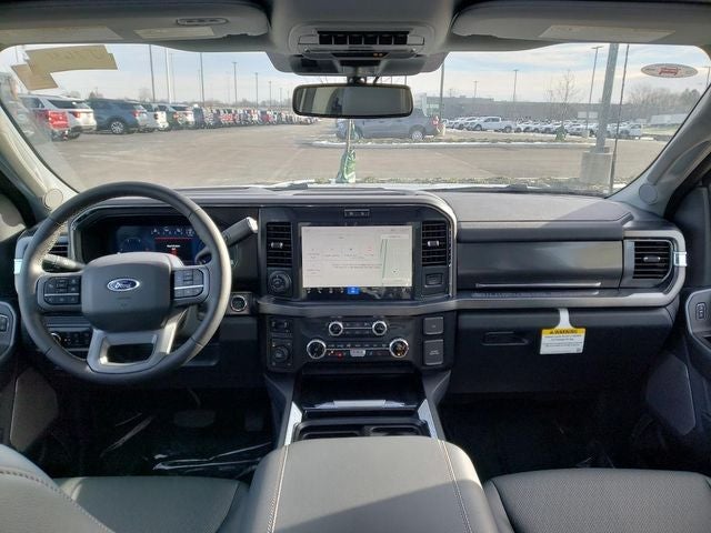 2025 Ford F-350SD Lariat