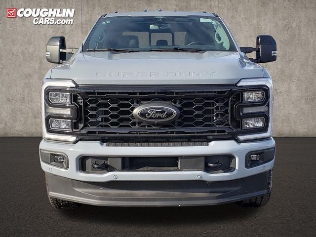 2025 Ford F-350SD Lariat