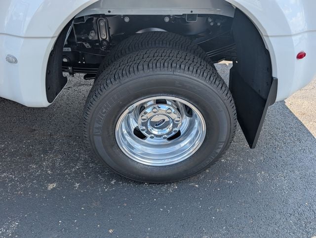 2026 Ford F-350SD Lariat DRW