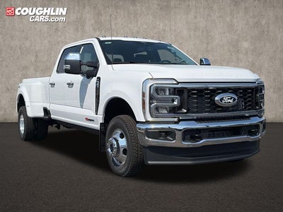 2027 Ford F-350SD Lariat DRW