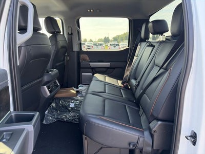 2027 Ford F-350SD Lariat DRW